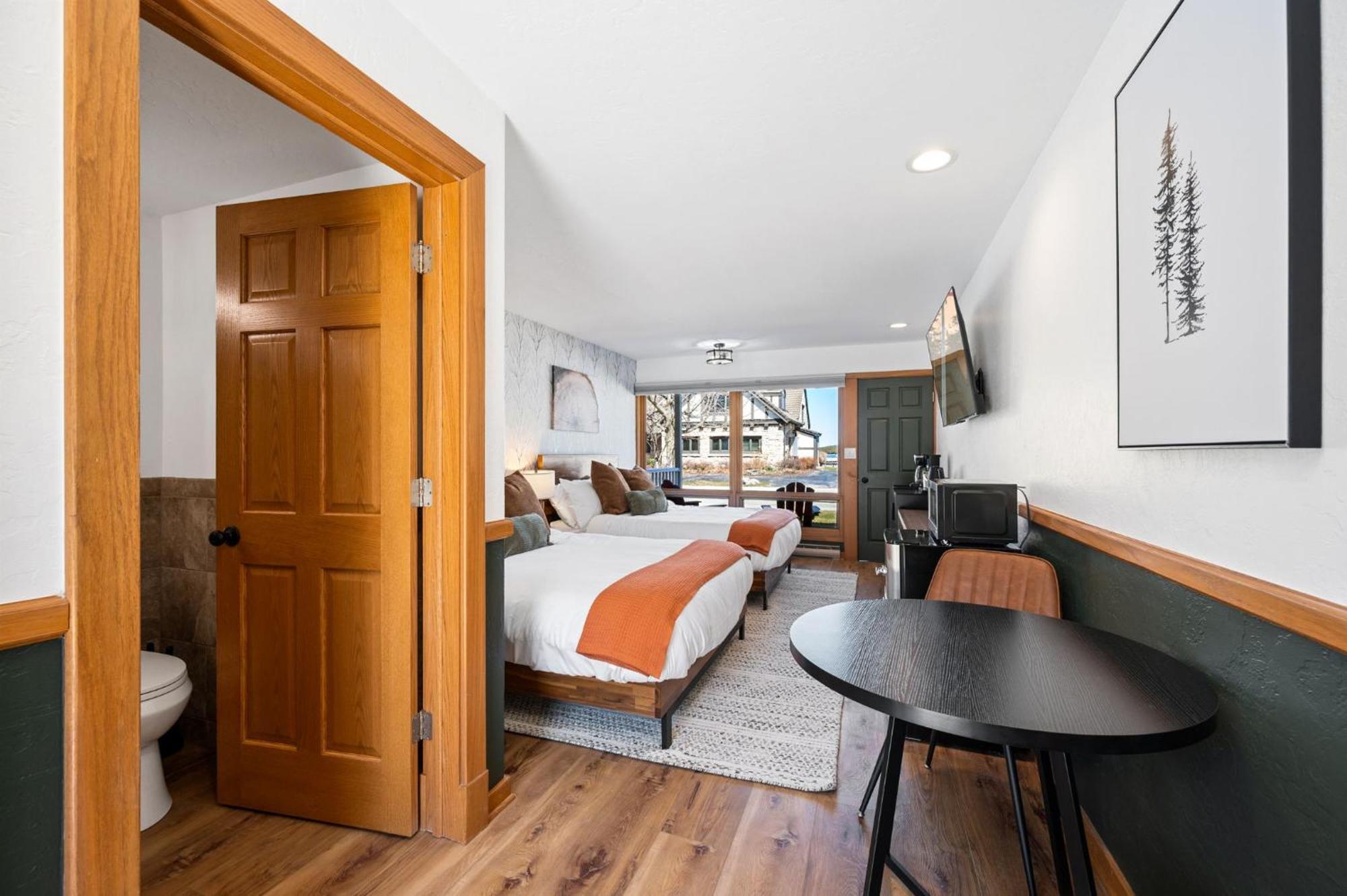Spruce & Shore Motel フィッシュクリーク エクステリア 写真