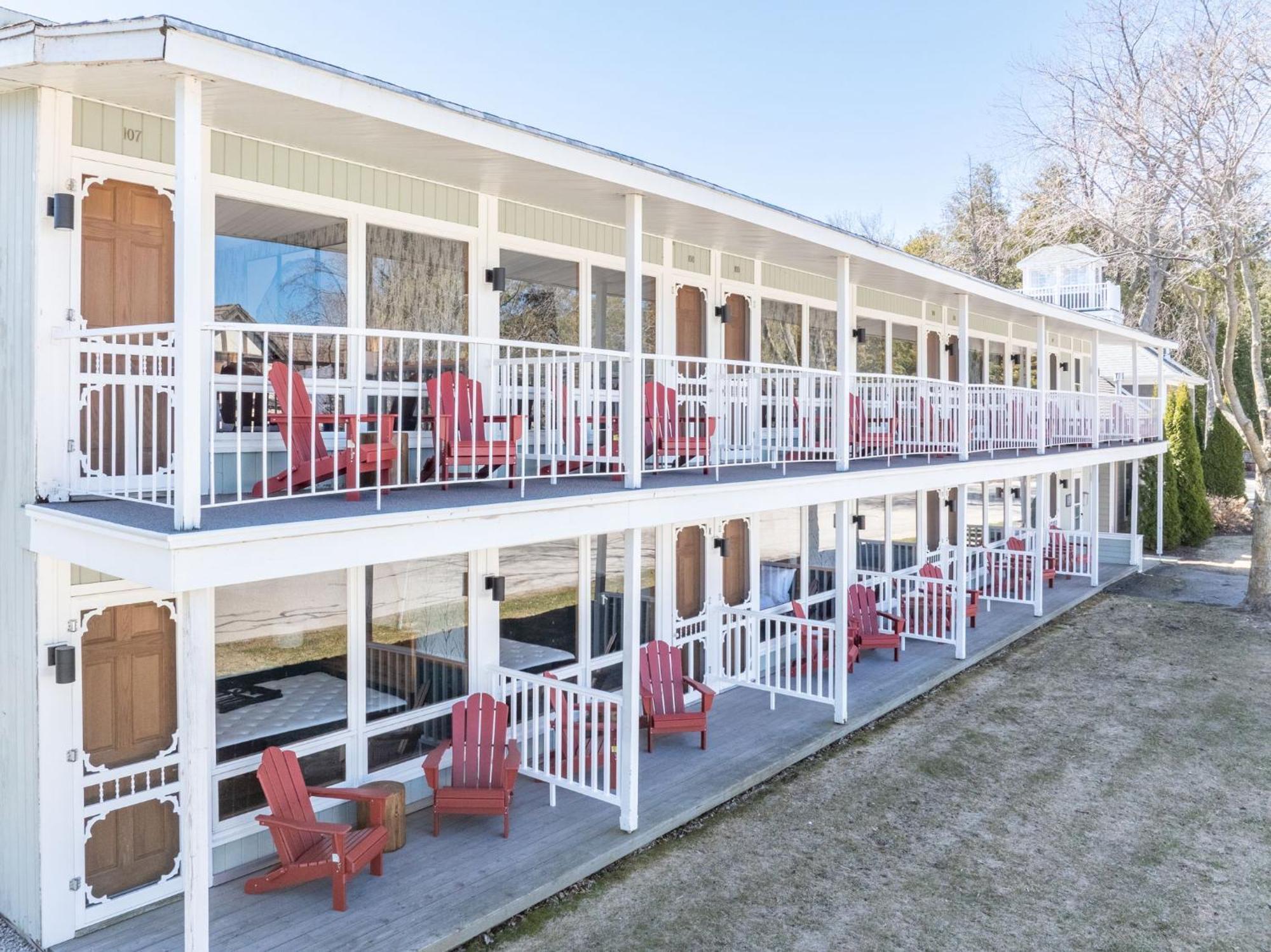 Spruce & Shore Motel フィッシュクリーク エクステリア 写真