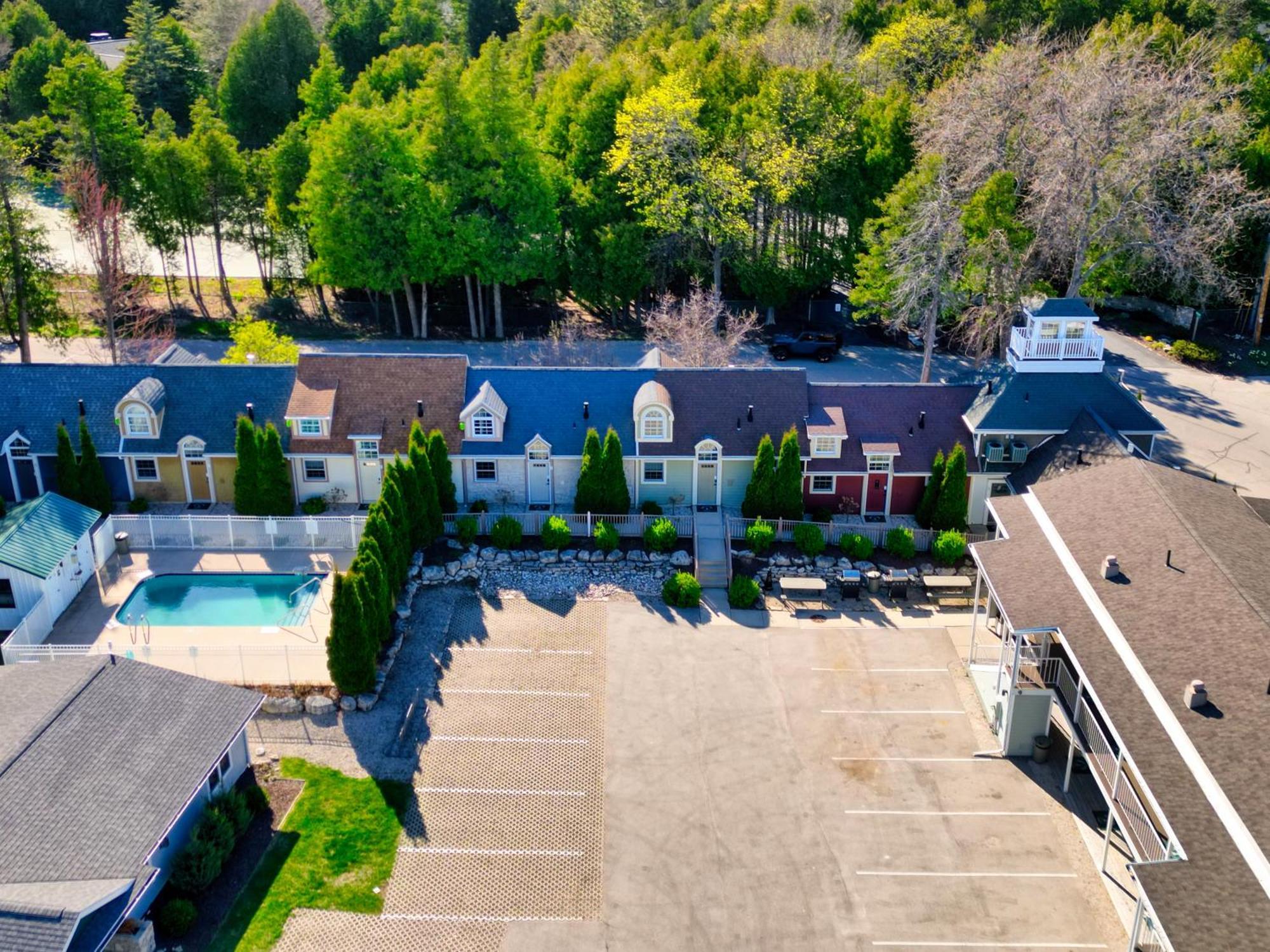 Spruce & Shore Motel フィッシュクリーク エクステリア 写真