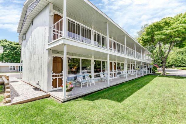 Spruce & Shore Motel フィッシュクリーク エクステリア 写真